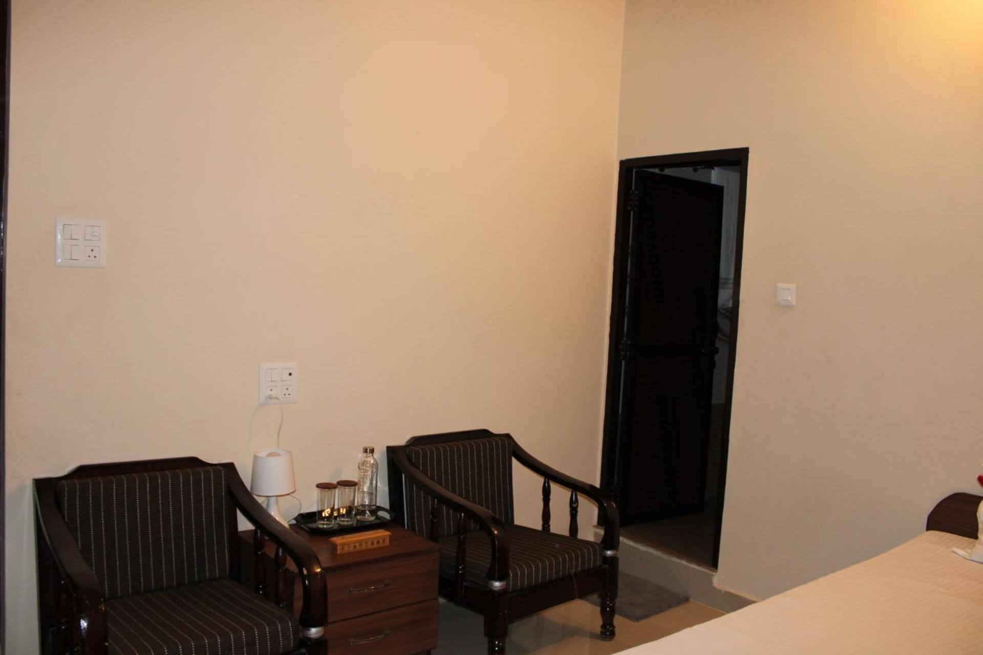 Aditya Homestay Bir-Billing Surrounded By Mountains Екстериор снимка
