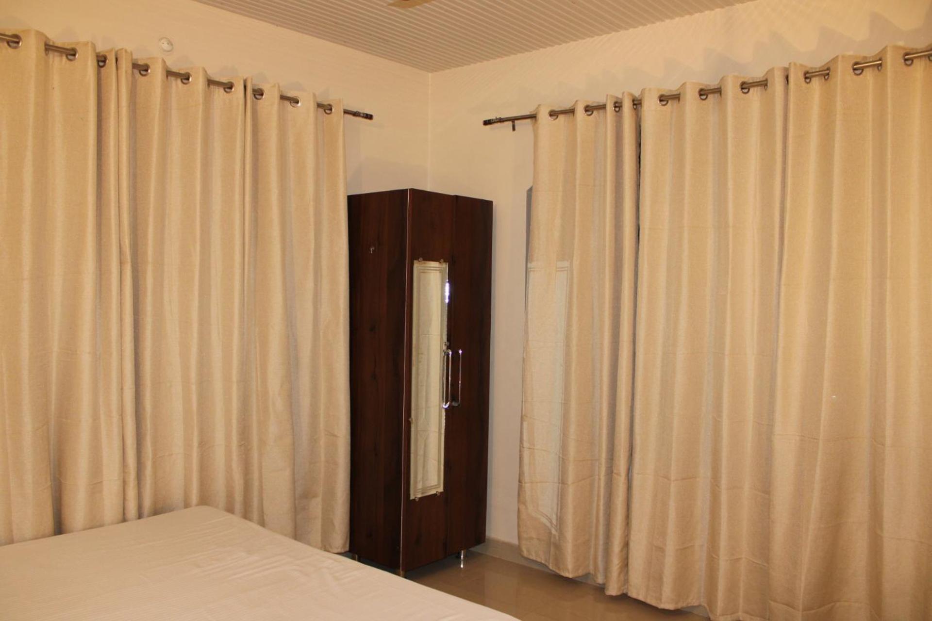 Aditya Homestay Bir-Billing Surrounded By Mountains Екстериор снимка
