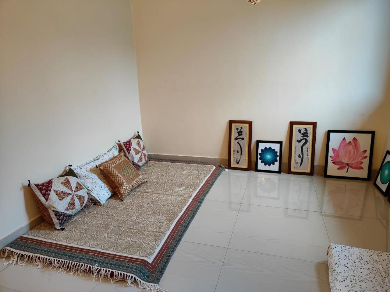 Aditya Homestay Bir-Billing Surrounded By Mountains Екстериор снимка